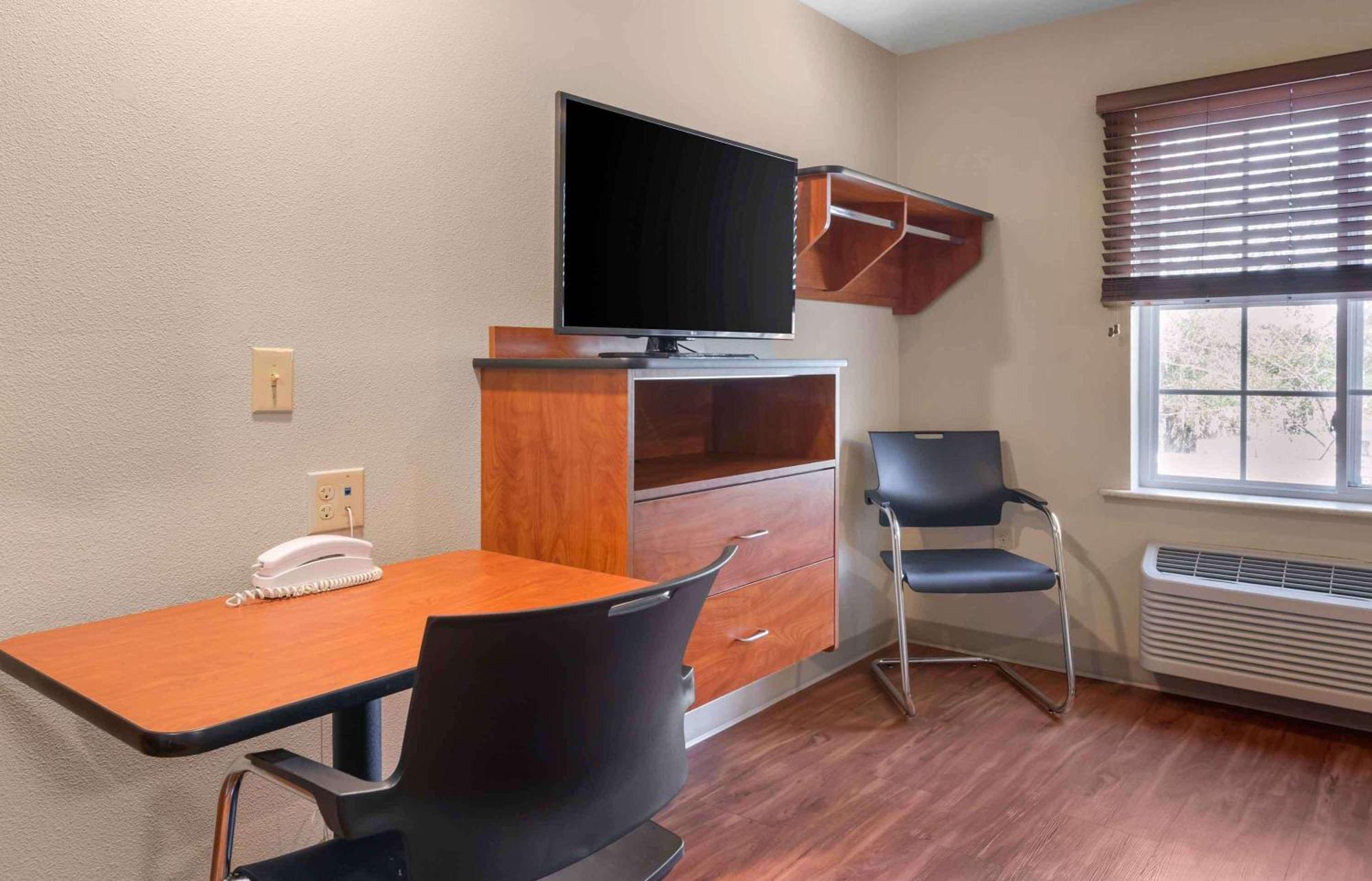 Extended Stay America Select Suites - Fayetteville - Cliffdale Bagian luar foto