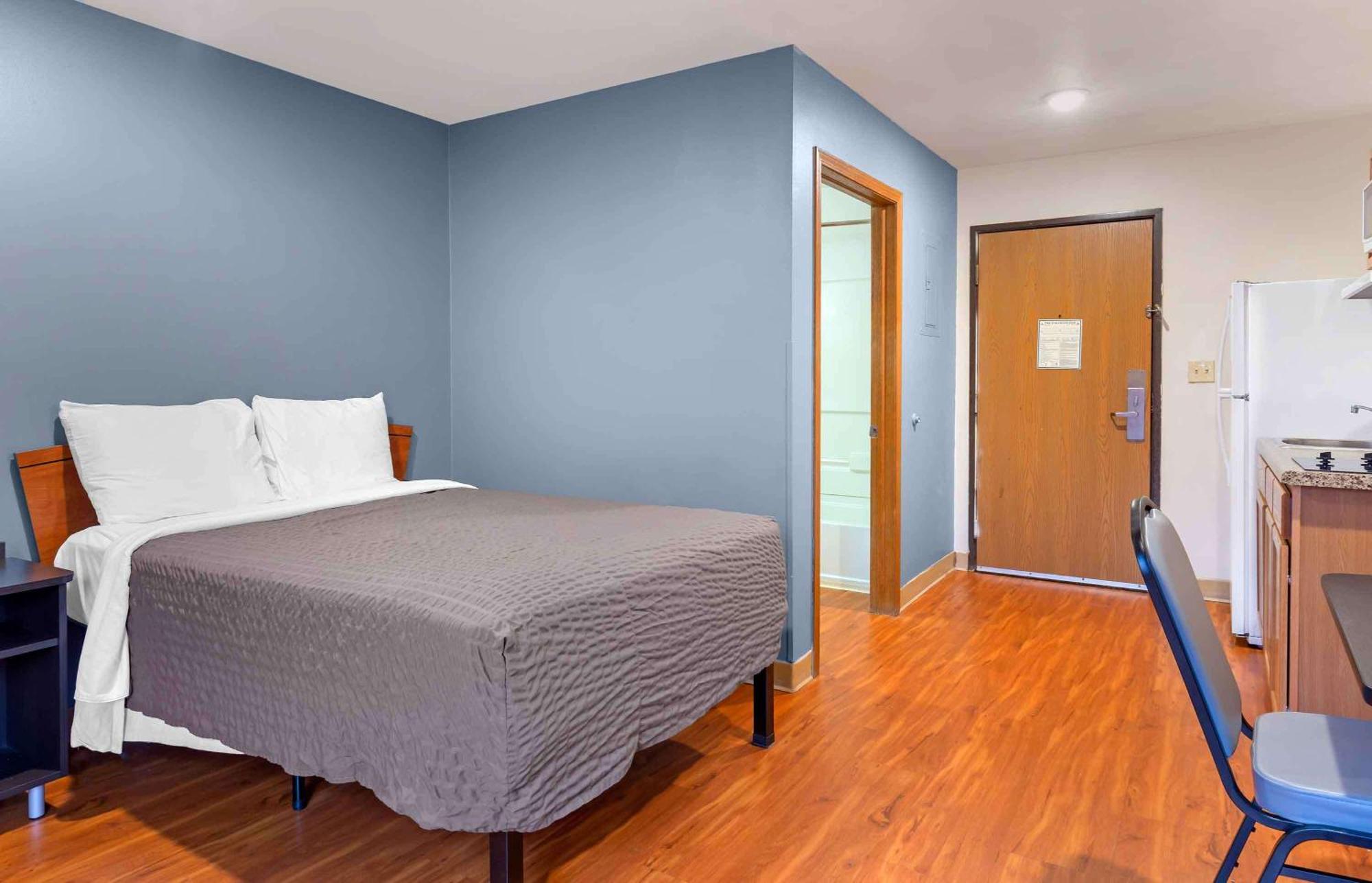 Extended Stay America Select Suites - Fayetteville - Cliffdale Bagian luar foto