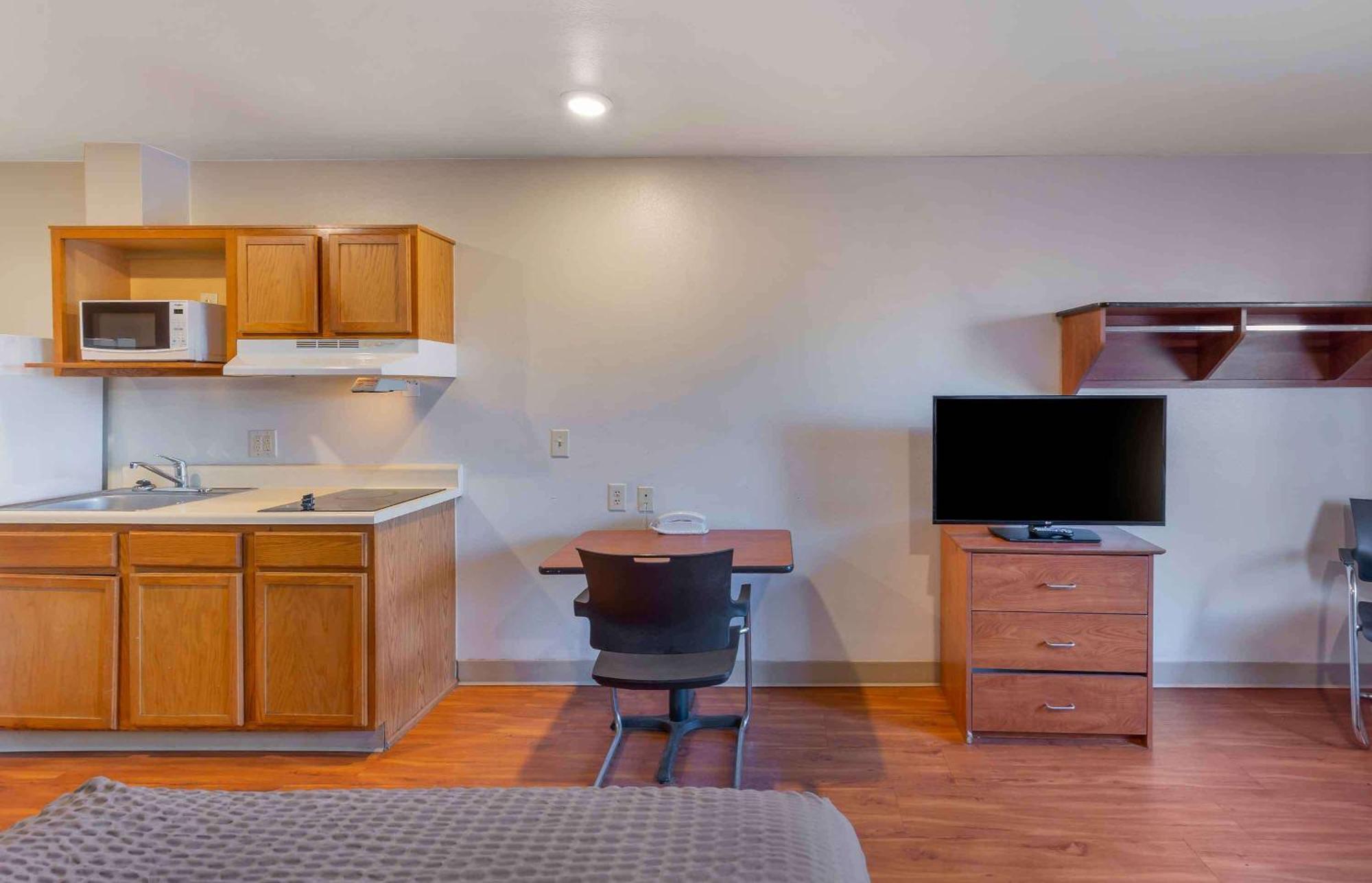 Extended Stay America Select Suites - Fayetteville - Cliffdale Bagian luar foto